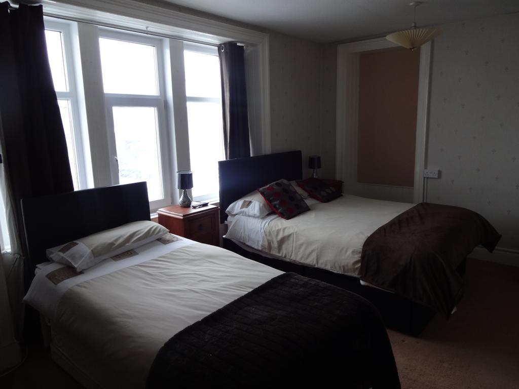 St. Cyrus Village Inn Saint Cyrus Quarto foto